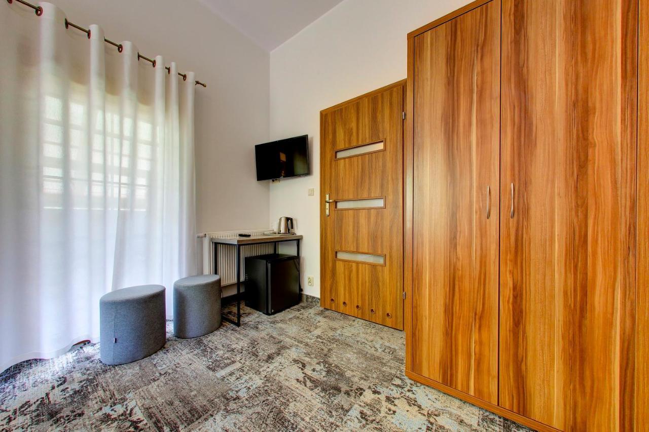 Pod Debem Kompleks Zeglarsko-Rekreacyjny Ruciane-Nida Exterior photo